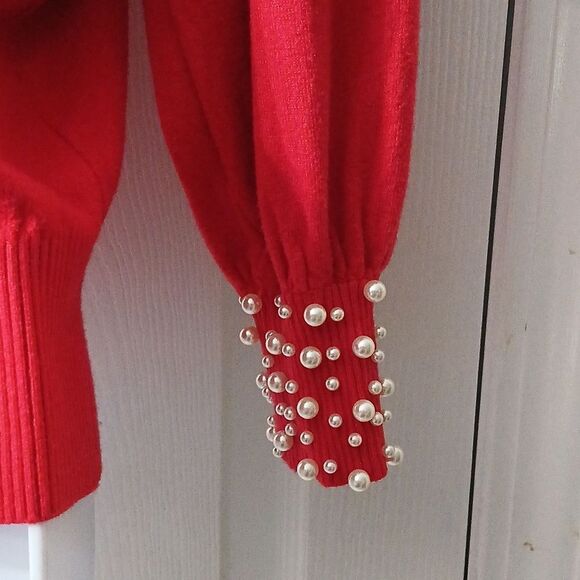 Ontwelfth red holiday with faux pearl neckline and cuffs  Sz M EUC holiday party - Picture 7 of 8